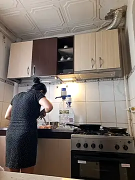 CharmingPearl online show from 03/22/26, 12:19