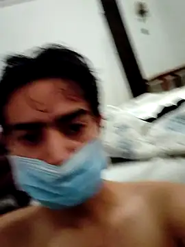 Snapshot of lelamera chatting on 11/01/25, 10:56 lelamera online show from 11/01/25, 10:56