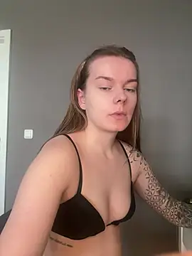 LisaFreierxx online show from 02/24/26, 10:24