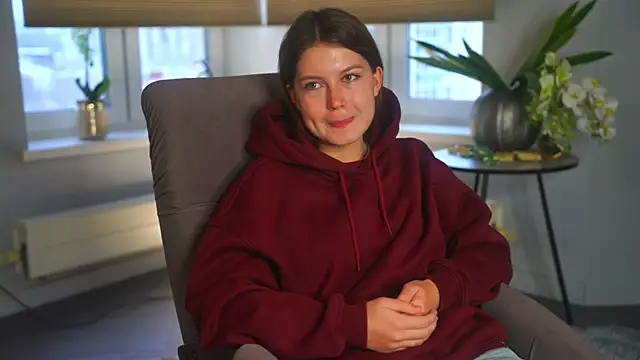 Snapshot of TereseHoltorf chatting on 11/02/25, 04:15 TereseHoltorf online show from 11/02/25, 04:15