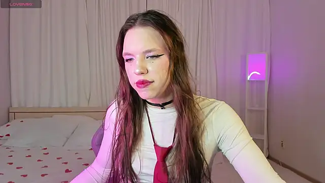 MadisonMongomeri online show from 11/24/25, 03:28