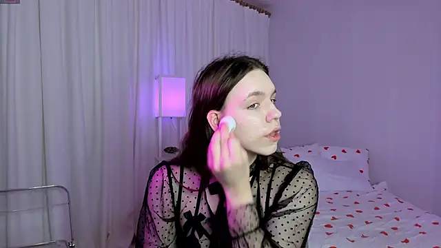 MadisonMongomeri online show from 12/20/25, 02:51