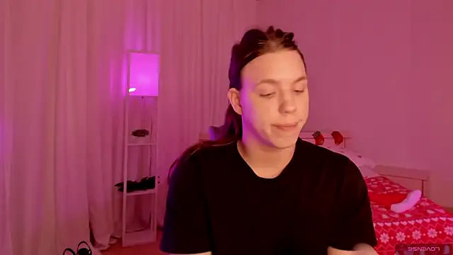 MadisonMongomeri online show from 01/11/26, 02:05