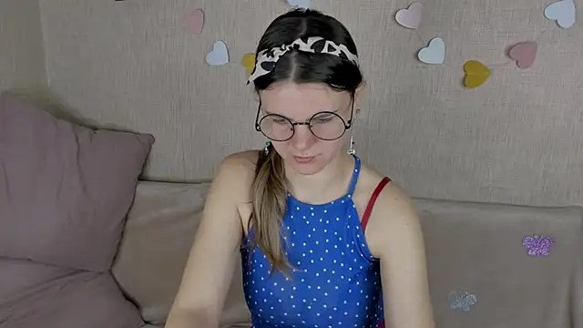 Zorianaa online show from 03/16/26, 09:41