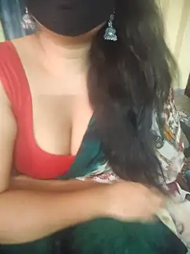 Snapshot of mouni499 chatting on 04/23/26, 02:52 mouni499 online show from 04/23/26, 02:52