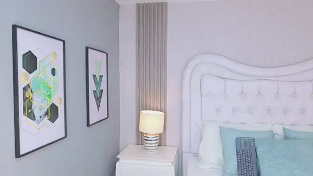 ScarlettPetrova online show from 02/21/26, 11:55