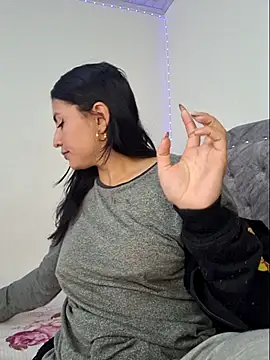 GISELLA   online show from 03/05/26, 01:29