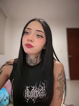 JIORYOvO online show from 03/25/26, 02:06