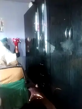 Belinder003 online show from 12/22/25, 01:30