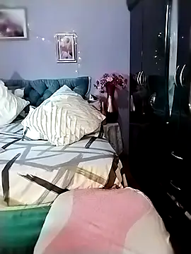 Belinder003 online show from 01/17/26, 04:33