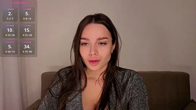 Violet Johnsonn online show from 04/19/26, 06:13