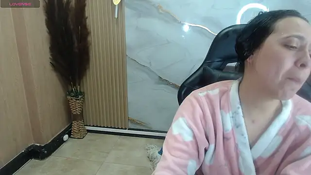 gabriella storm tf online show from 02/05/26, 01:21