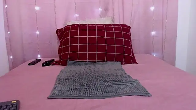 ESTEFANIA 344 online show from 04/10/26, 01:38