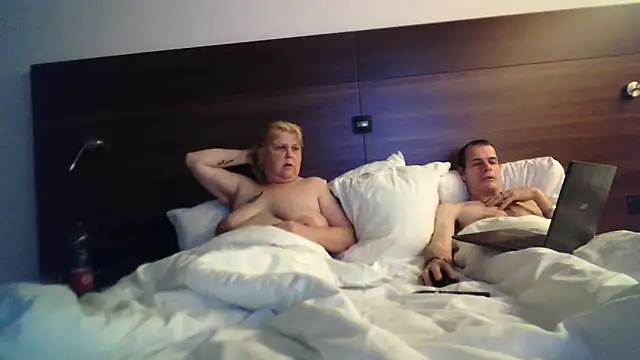 Snapshot of paulus52 chatting on 11/07/25, 05:02 paulus52 online show from 11/07/25, 05:02