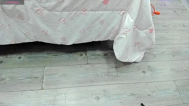 kendra london online show from 03/28/26, 11:10