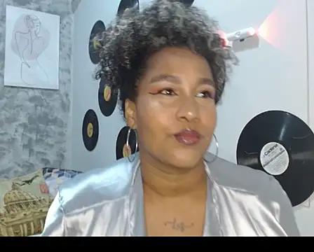 Snapshot of Ambar_foxy chatting on 11/14/25, 03:49 Ambar foxy online show from 11/14/25, 03:49