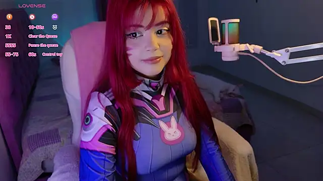 EmillieX online show from 11/09/25, 11:25