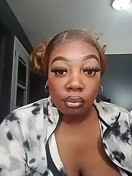 BiancaClarkson online show from 11/07/25, 05:40