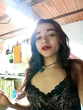 Skarlteth taylor online show from 11/12/25, 03:45