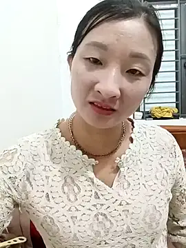 wees-lind online show from 11/17/25, 01:17