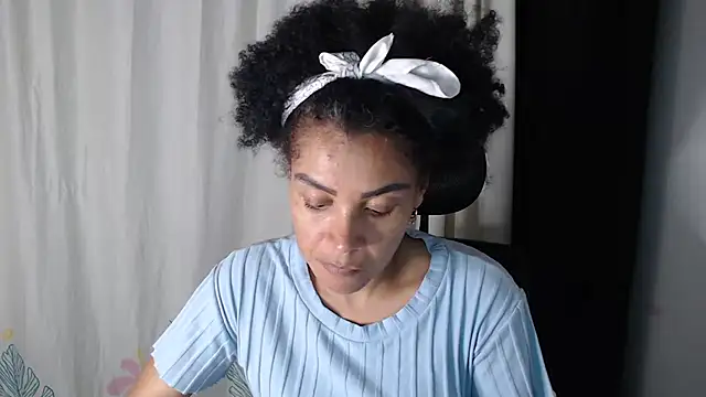 shayna cute online show from 01/16/25, 03:56
