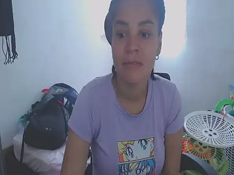 Snapshot of shayna_cute chatting on 06/02/26, 06:43 shayna cute online show from 06/02/26, 06:43