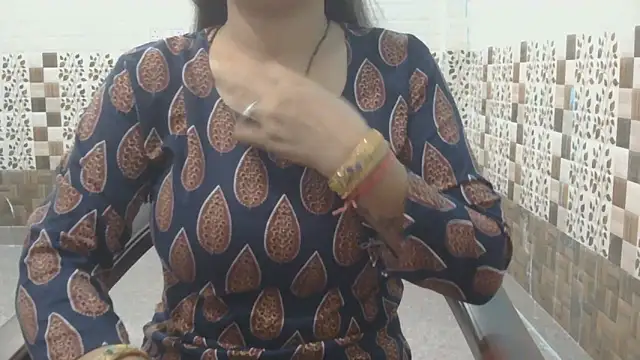 Sneha lovely01 online show from 05/22/26, 05:36