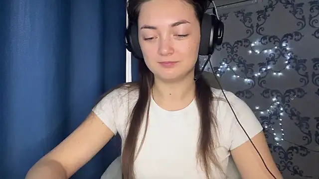 TwotyBright online show from 12/03/25, 06:10