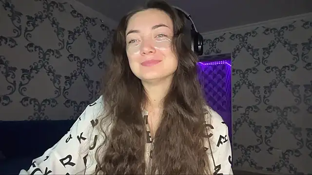 TwotyBright online show from 01/11/26, 06:07