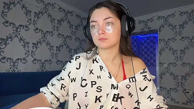 TwotyBright online show from 01/17/26, 06:07