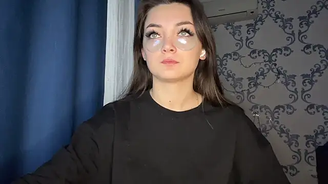 TwotyBright online show from 02/01/26, 06:01