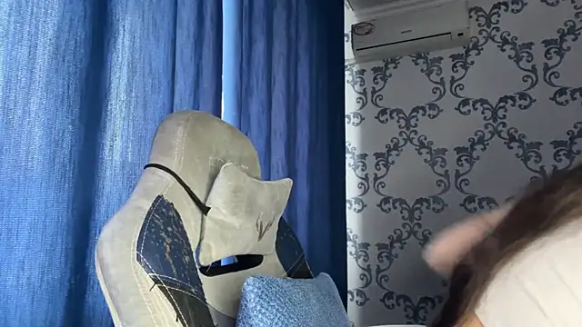 TwotyBright online show from 03/02/26, 07:15