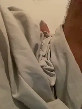 Bellovelludo online show from 12/20/25, 07:10