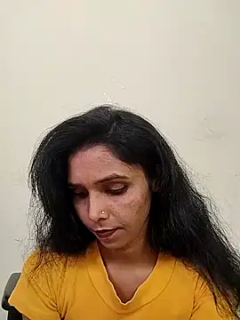 Brown  girl online show from 11/07/25, 06:02