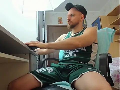 Ryanstone  online show from 11/04/25, 05:50