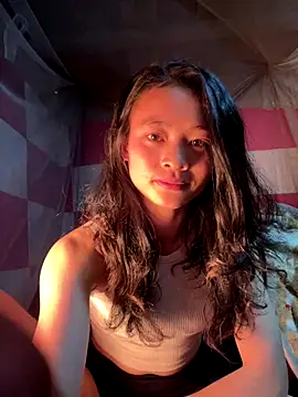 Li ve online show from 12/18/25, 02:50