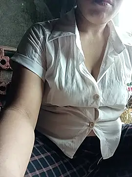 Sara pusyy online show from 07/02/26, 03:45