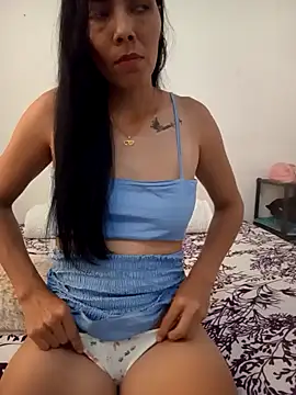 Snapshot of salome_xxx15 chatting on 02/13/26, 06:26 salome xxx15 online show from 02/13/26, 06:26