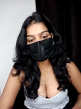 Snapshot of Aarti909090 chatting on 12/01/25, 04:12 Aarti909090 online show from 12/01/25, 04:12