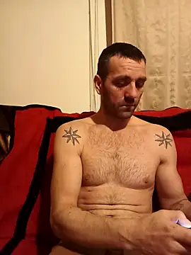 Baiat Finut1 online show from 02/04/26, 12:49