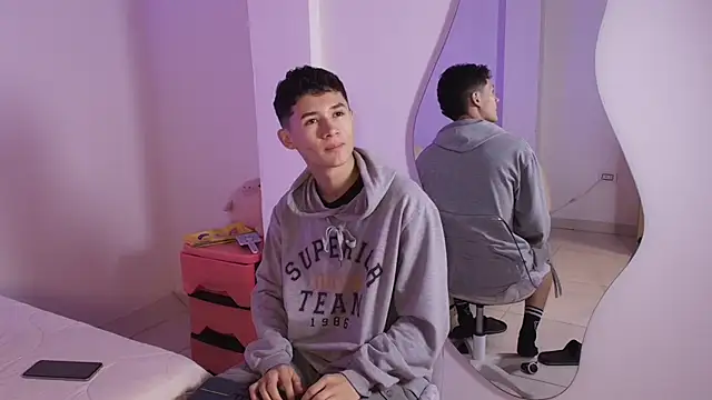 Eiden Blake online show from 11/28/25, 09:56