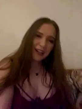 Snapshot of LiahLovexoxx chatting on 11/14/25, 08:07 LiahLovexoxx online show from 11/14/25, 08:07