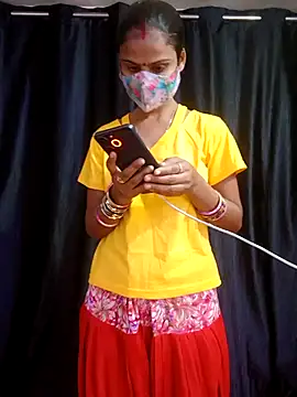 Snapshot of Soni_bhabhiji12 chatting on 11/04/25, 06:45 Soni bhabhiji12 online show from 11/04/25, 06:45