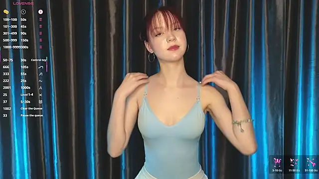 MaisieStarlight online show from 01/07/26, 05:04