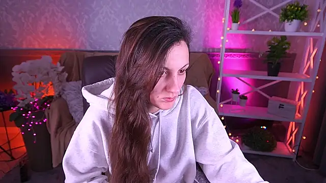 Snapshot of ZafiraMoonn chatting on 02/10/26, 01:48 ZafiraMoonn online show from 02/10/26, 01:48