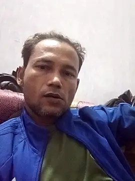 Najirhossain72 online show from 12/18/25, 07:09