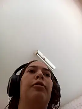 Snapshot of Keti_marques84 chatting on 02/10/26, 04:44 Keti marques84 online show from 02/10/26, 04:44