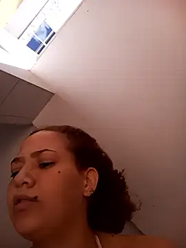 Snapshot of Keti_marques84 chatting on 03/30/26, 03:35 Keti marques84 online show from 03/30/26, 03:35