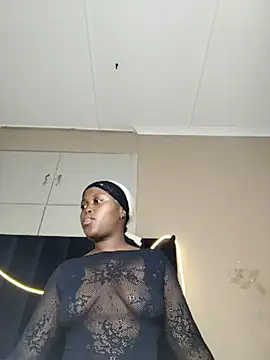 SweetSavage18 online show from 08/05/26, 11:39