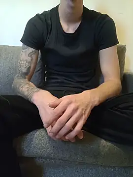 DeepSecret0 online show from 11/12/25, 02:50